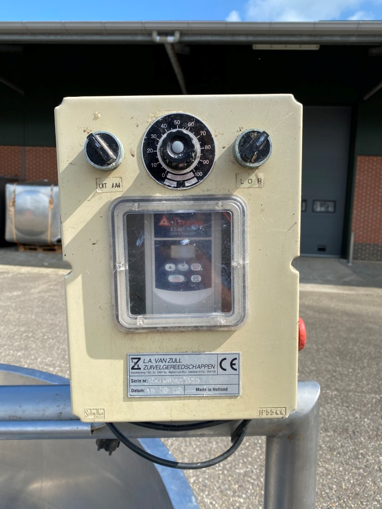 No Manufacturer