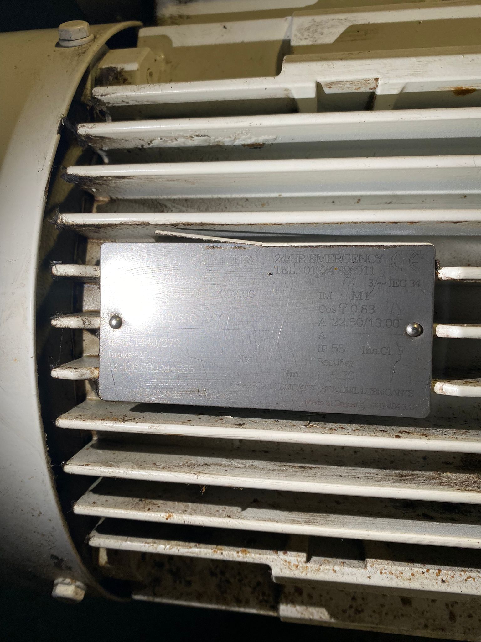 SEW R87 DV160M4/TF